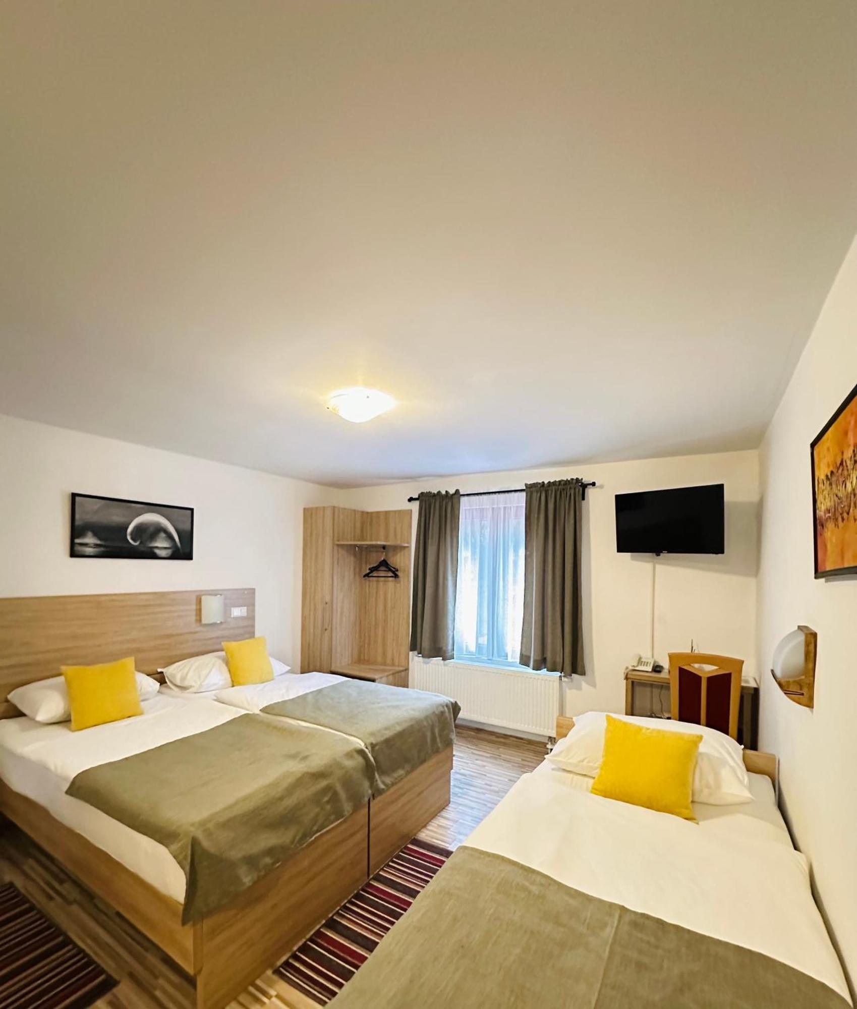 Motel Stovrela Cazin Extérieur photo