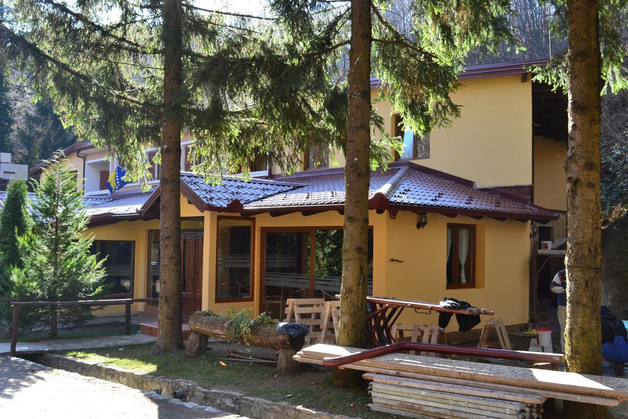 Motel Stovrela Cazin Extérieur photo